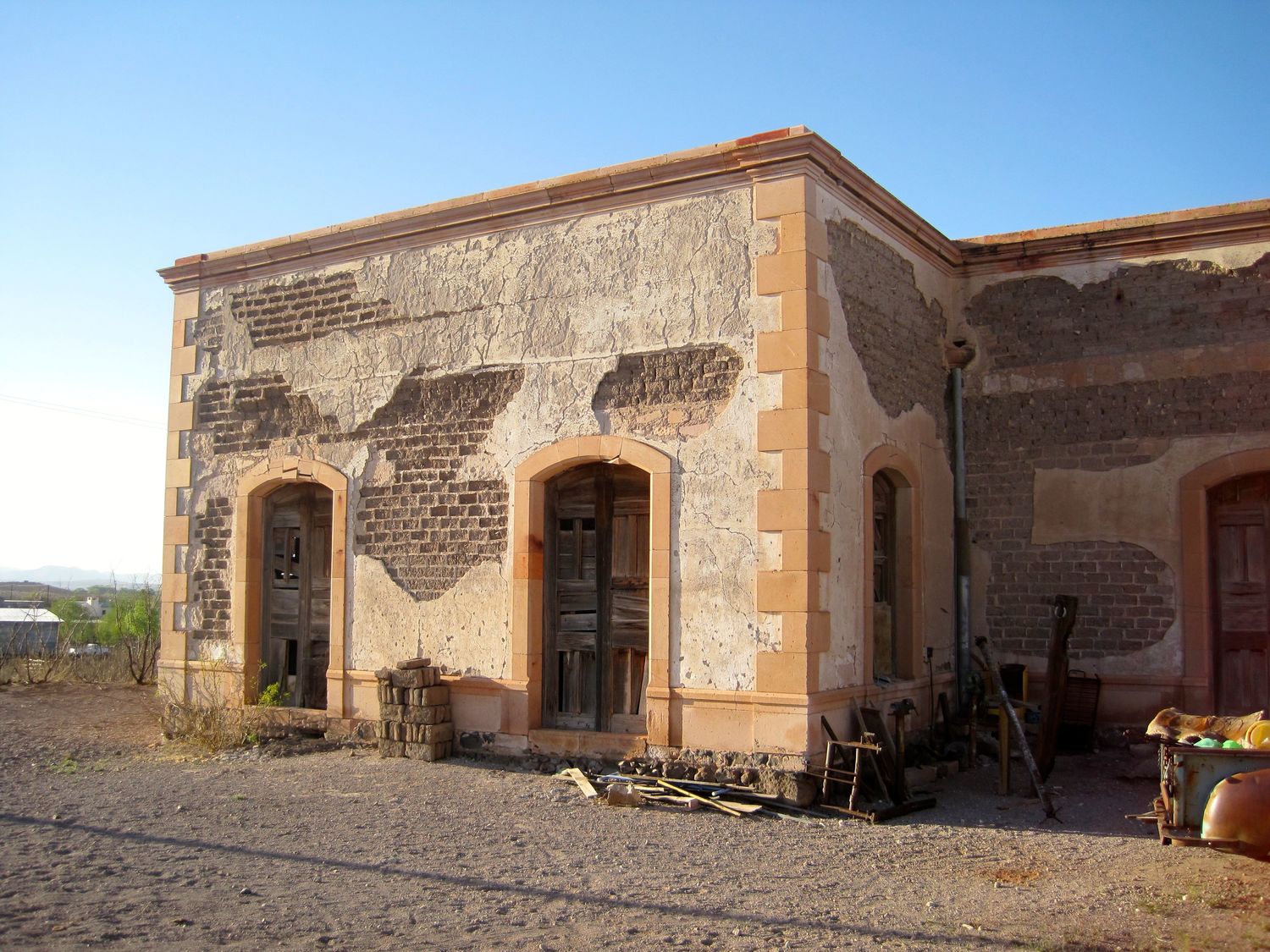 squatter cowboy house chihuahua mexico